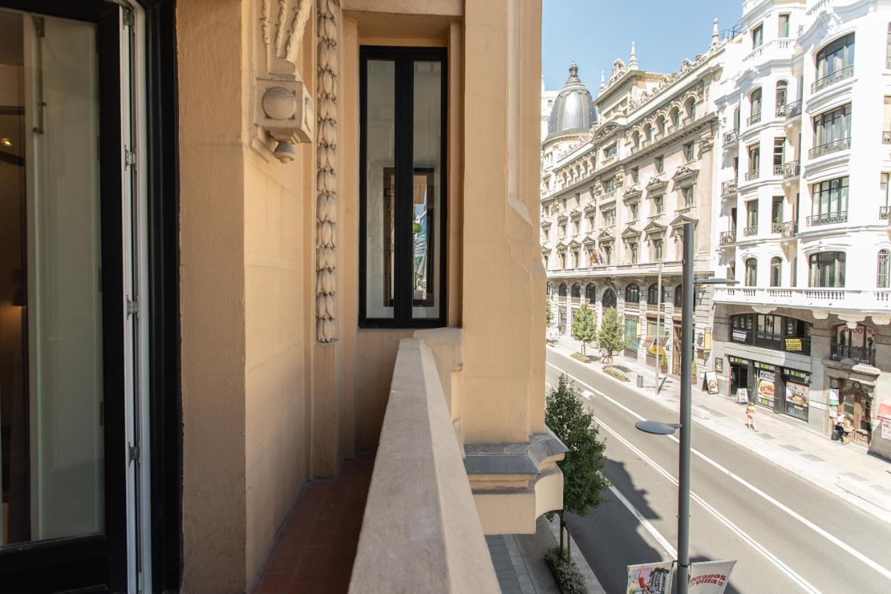 Suites You Gran Via Madrid Bagian luar foto
