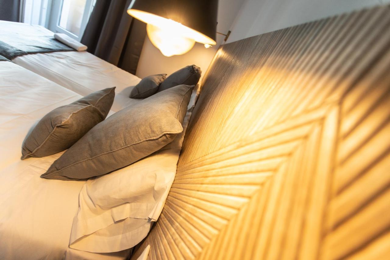 Suites You Gran Via Madrid Bagian luar foto