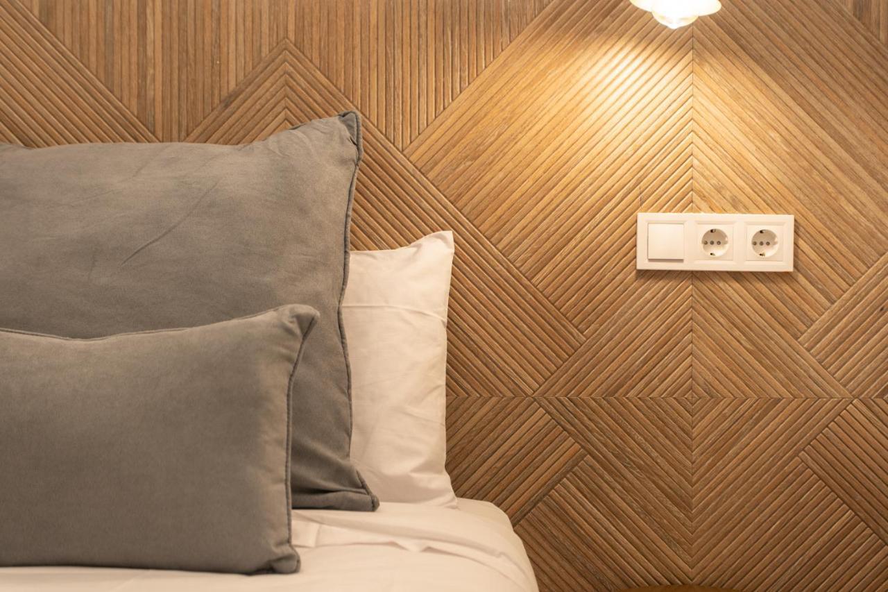 Suites You Gran Via Madrid Bagian luar foto