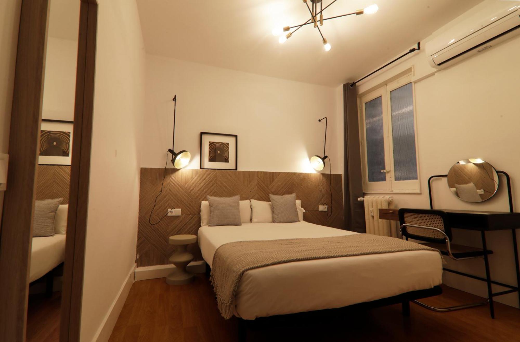 Suites You Gran Via Madrid Bagian luar foto