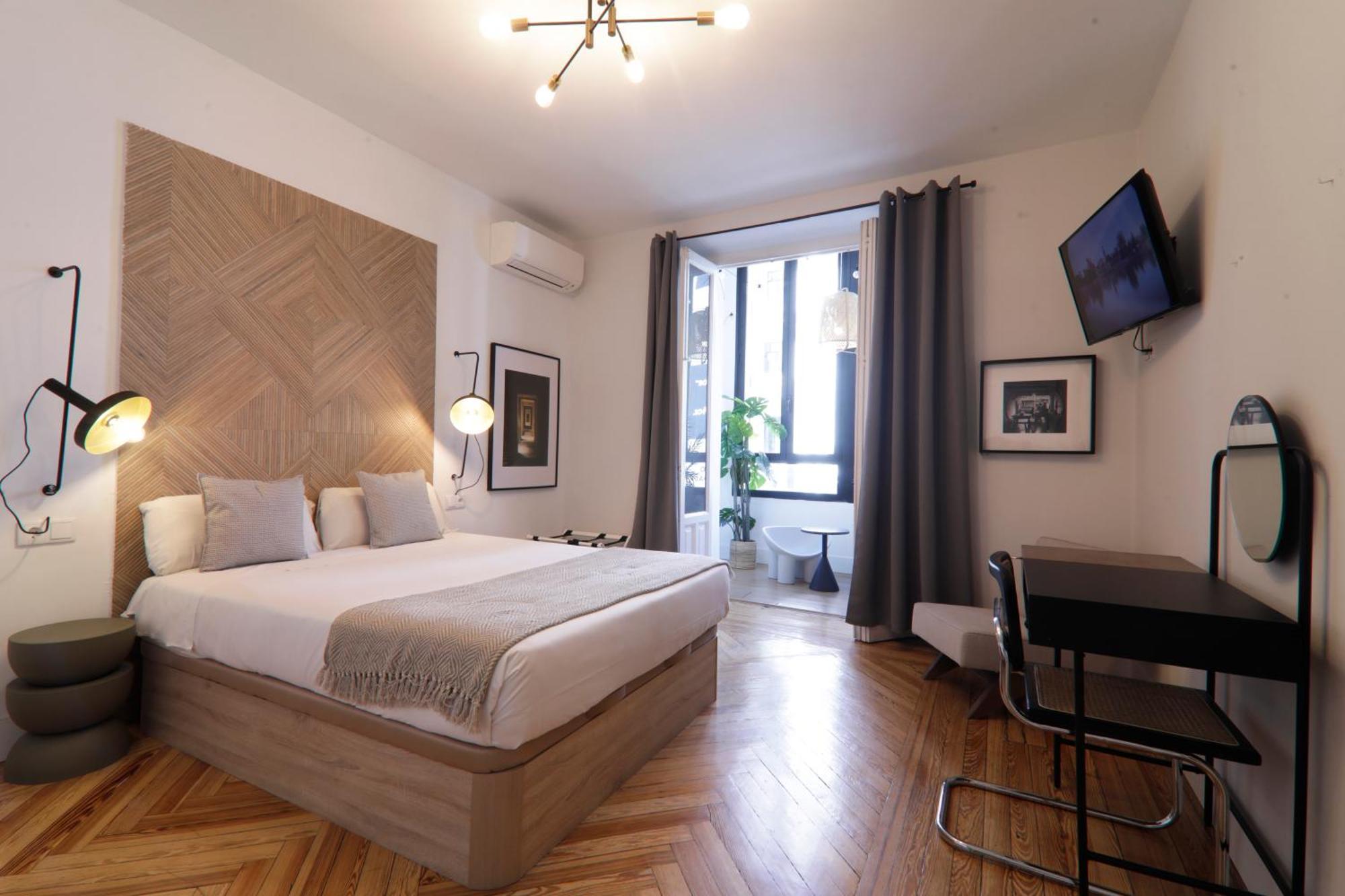 Suites You Gran Via Madrid Bagian luar foto